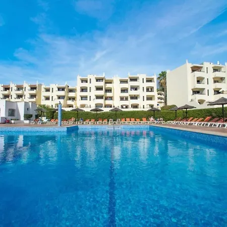 Sea View Studio, Terrace & Pools - Αλμπουφέιρα